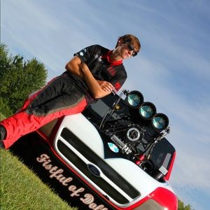 Meet your Posher, Clay